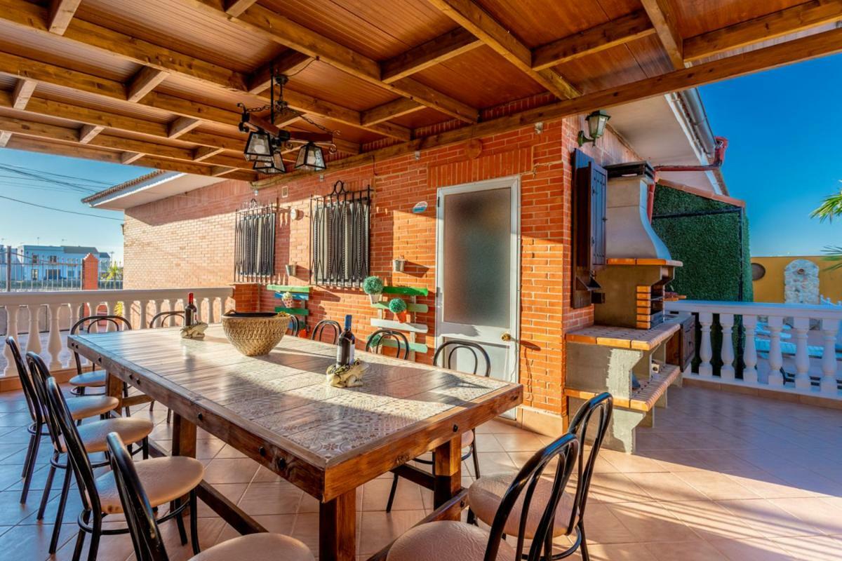 Casa Ludima Villa Fuentes de Andalucía Екстериор снимка