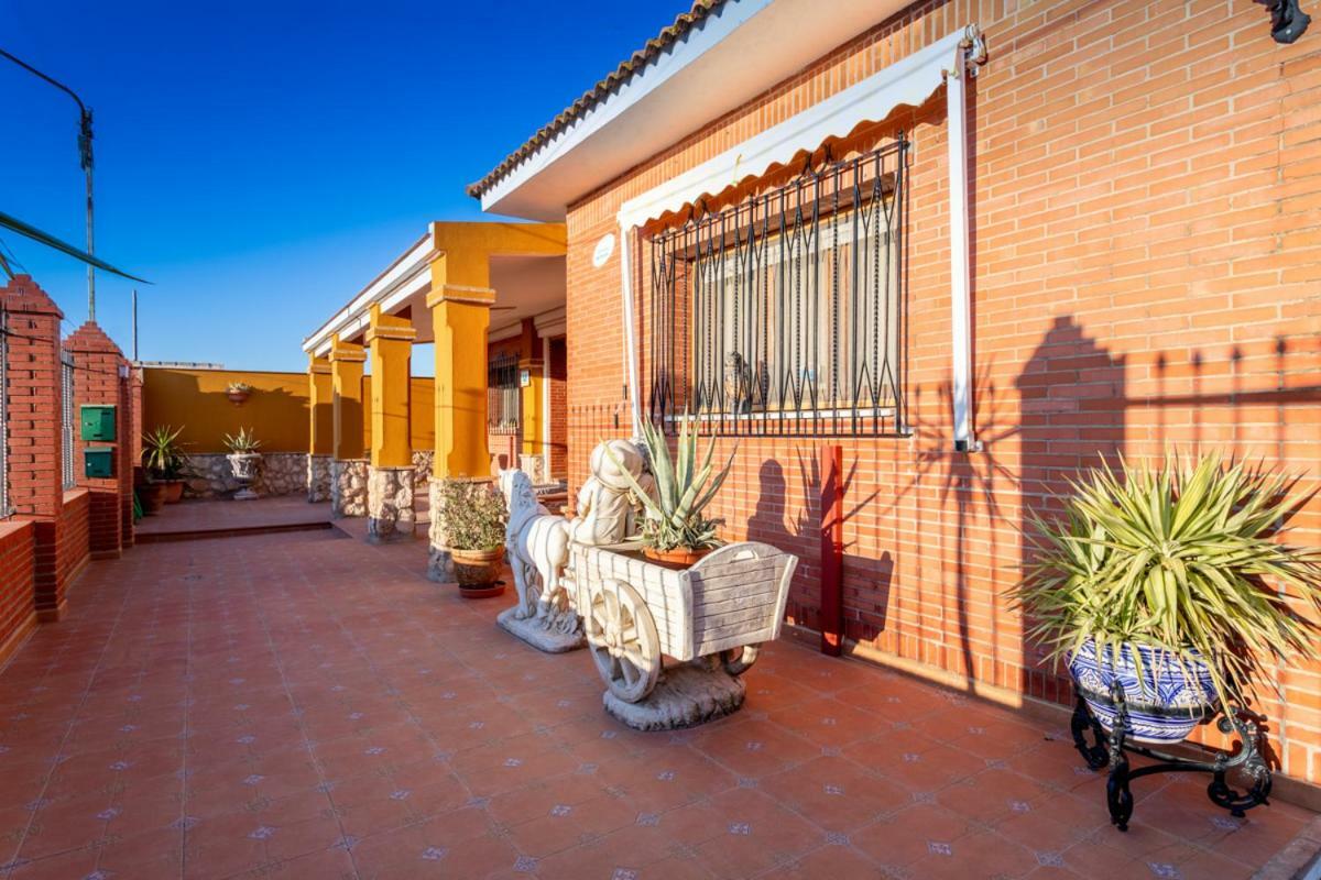Casa Ludima Villa Fuentes de Andalucía Екстериор снимка