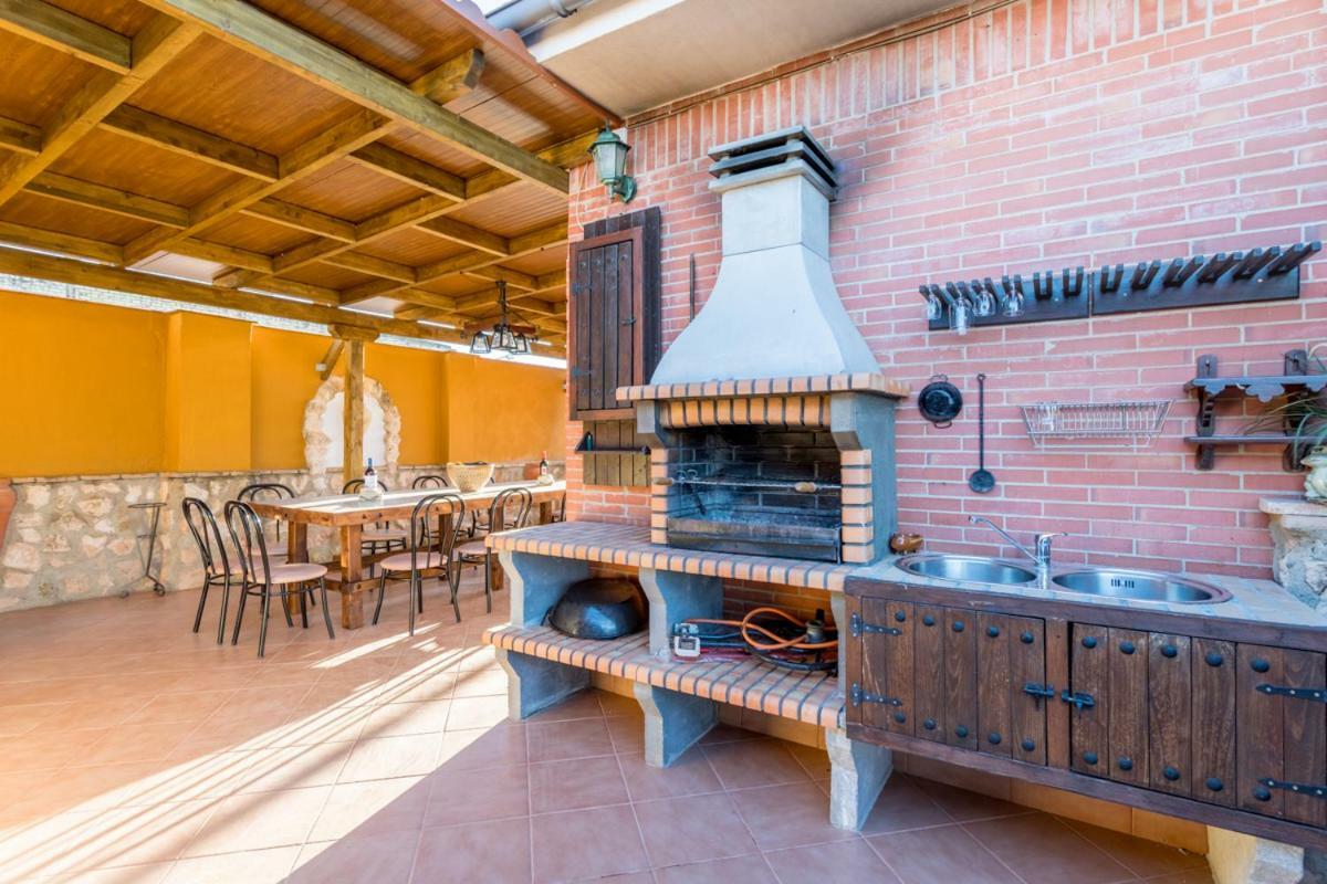 Casa Ludima Villa Fuentes de Andalucía Екстериор снимка